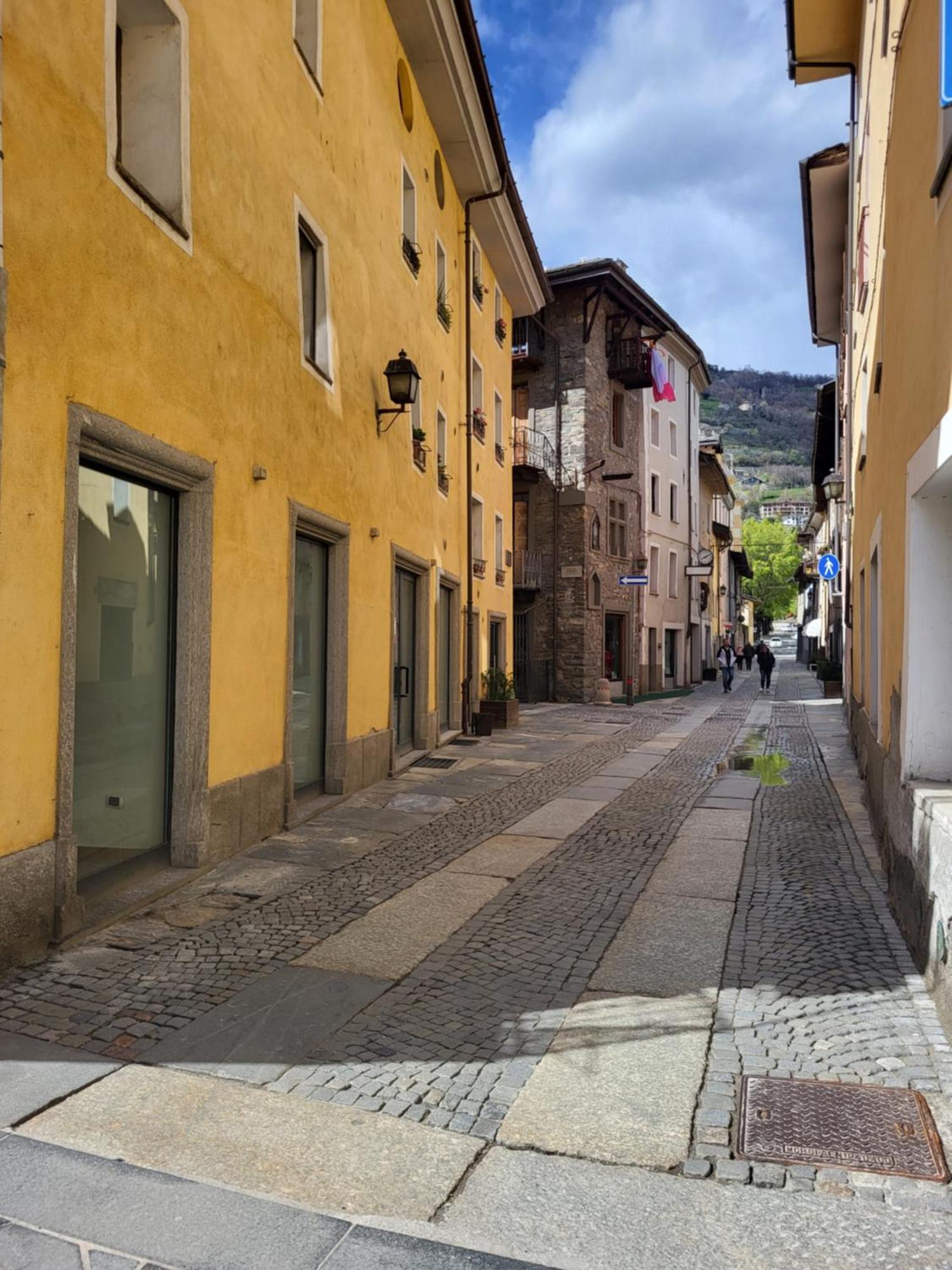 Joile Maison - In The Heart Of Aosta Exterior photo